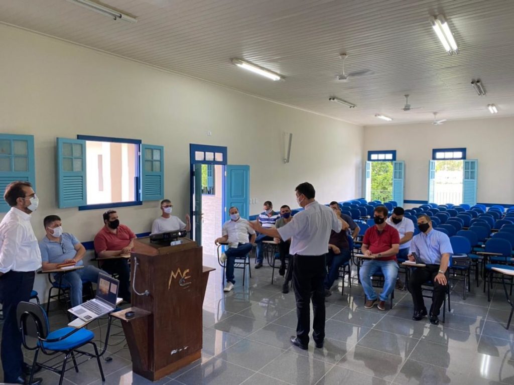 reuniao diocese leopoldina axis
